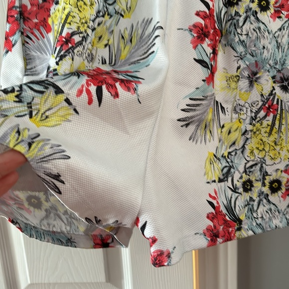 Floral Summer Romper - Picture 5 of 5